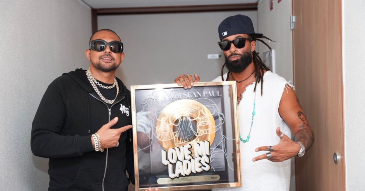 Sean Paul enjoying Gold certification from 'Love mi Ladies'